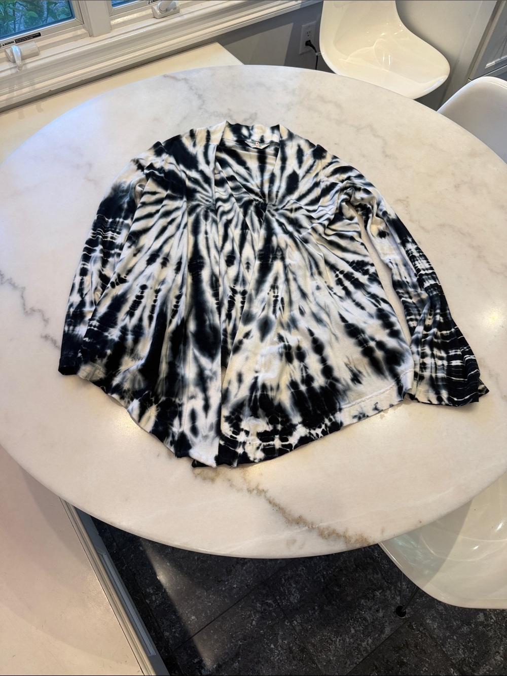 HARD TAIL Black & White Tie-Dye Long Sleeve Women's open cardigan